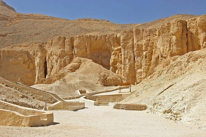 Full Day Private Guided Tour in Luxor - What Extras Make the Tour Stand Out?