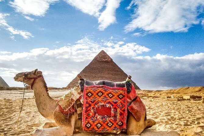 Full-Day Private Guided Tour to Pyramids of Giza Dahshur Sakkara and Memphis - Key Points