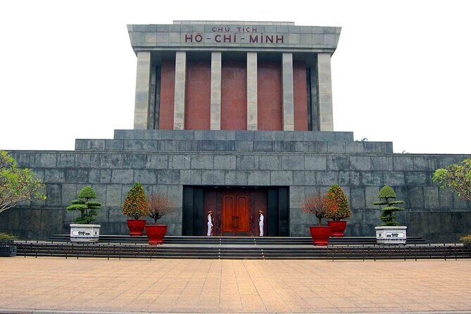 Full Day Private Highlights Tour and Cultures in Hanoi City - Discovering Hanoi: A Day of Highlights and Culture