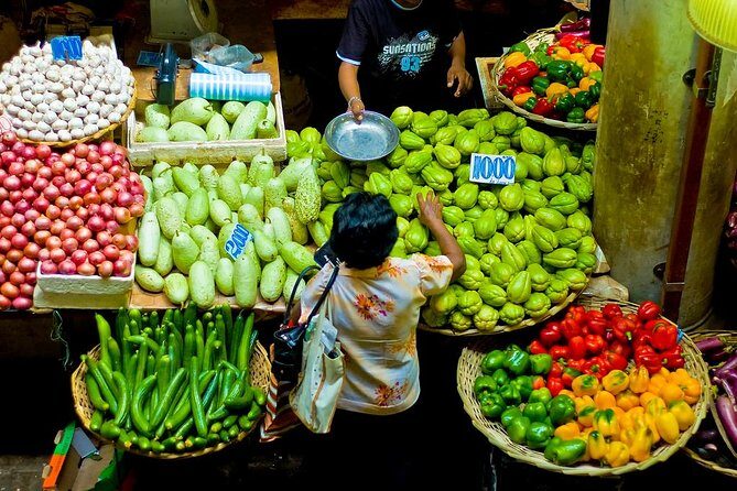 Full-day Private Mauritius Shopping Tour: including a Visit to the Capital City - FAQs