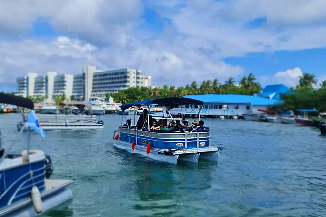full-day-private-pontoon-tour-around-san-andres-island