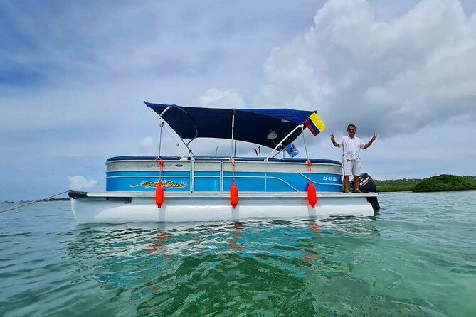 full-day-private-pontoon-tour-around-san-andres-island