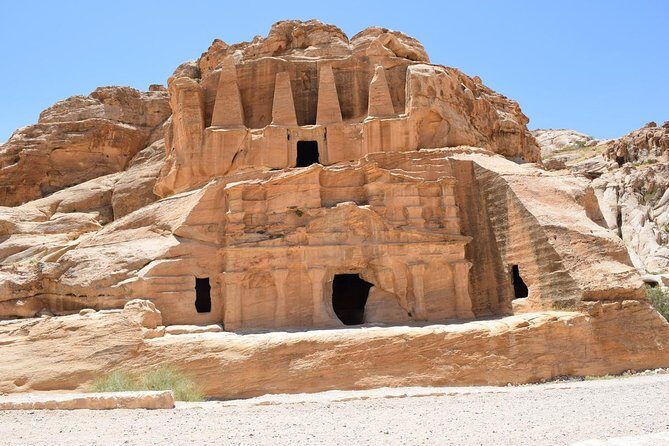 Full-Day Private Round-Trip Transfers to Petra from Amman - The Experience: What To Expect