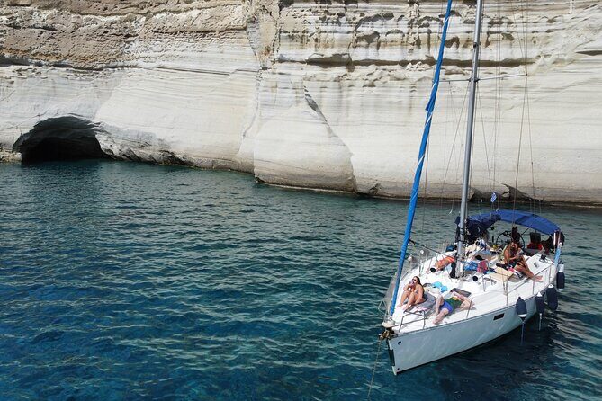 Full day private sailing cruise around Milos island - FAQs