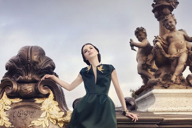 full-day-private-sightseeing-tour-of-paris-luxury-van