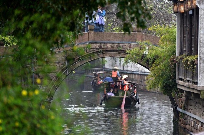 Full-Day Private Suzhou and Tongli Tour by Bullet Train - Transport and Comfort