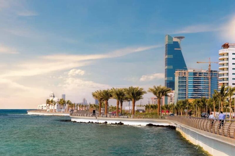Full Day Private Tour: Adventure & Luxury in Charming Jeddah - Key Points