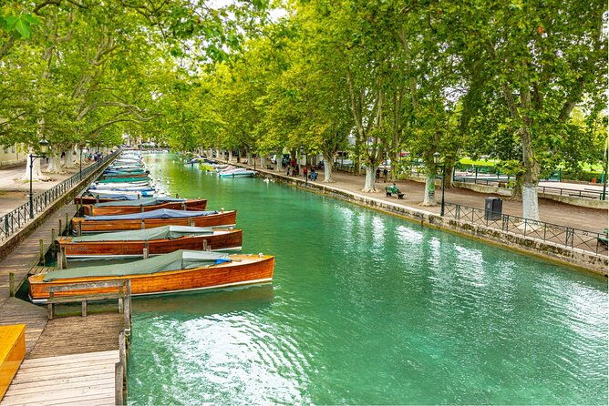 full-day-private-tour-from-geneva-to-annecy