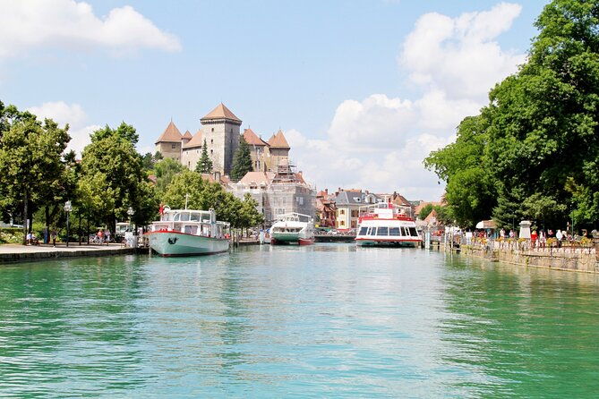 full-day-private-tour-from-geneva-to-annecy