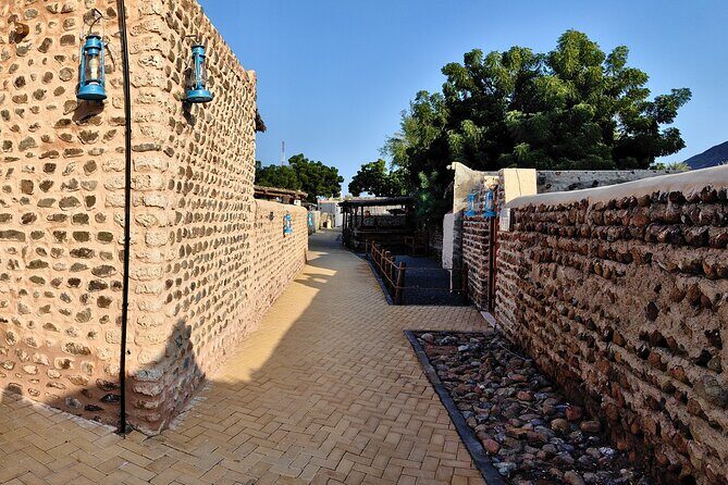 Full Day Private Tour in East Coast Khorfakkan - Key Points