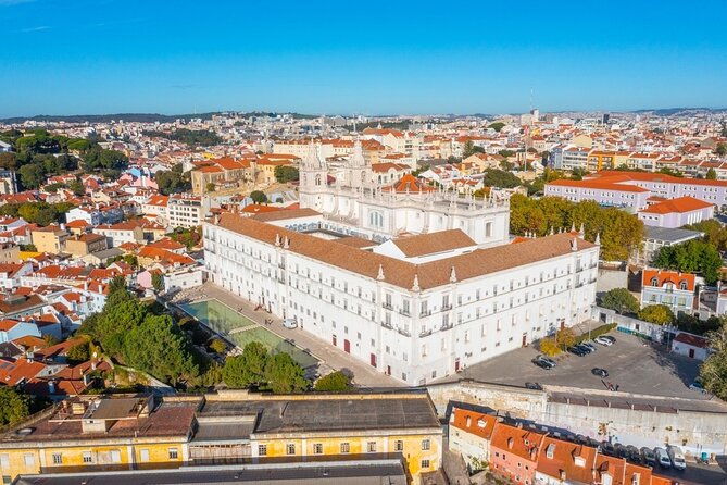 full-day-private-tour-in-lisbon