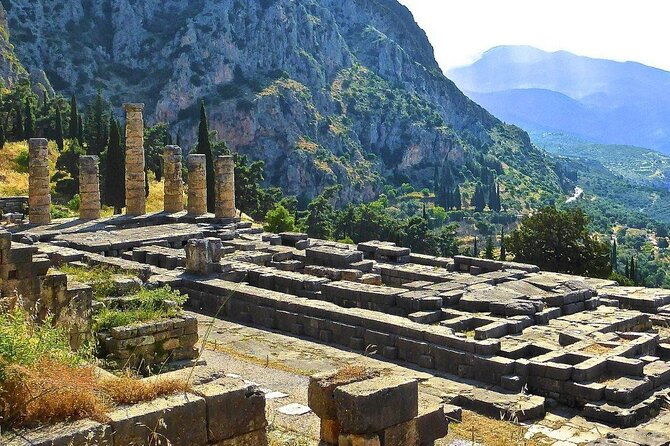 full-day-private-tour-in-mystical-delphi-and-arachova