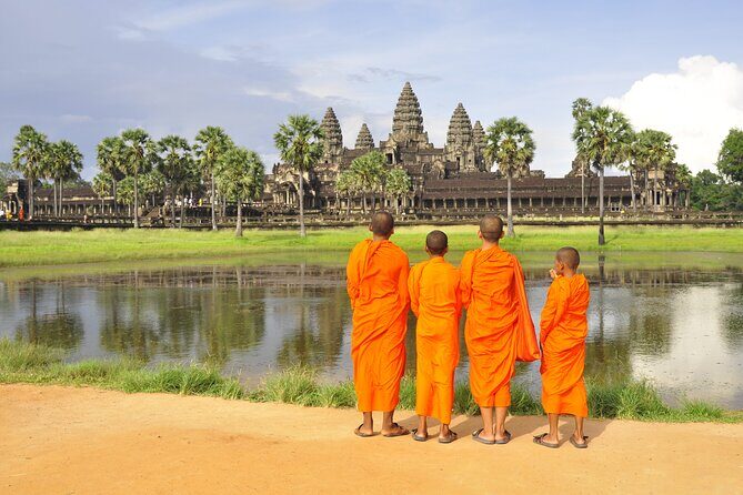 Full-Day Private Tour of Angkor Wat with Pick Up - Key Points