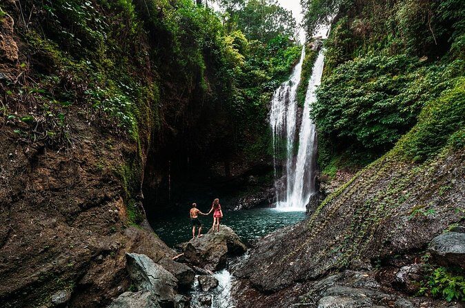 Full Day Private Tour of Bali Waterfalls: Tibumana, Tukad Cepung - Cultural and Scenic Stops: Goa Gajah and Kanto Lampo Waterfall