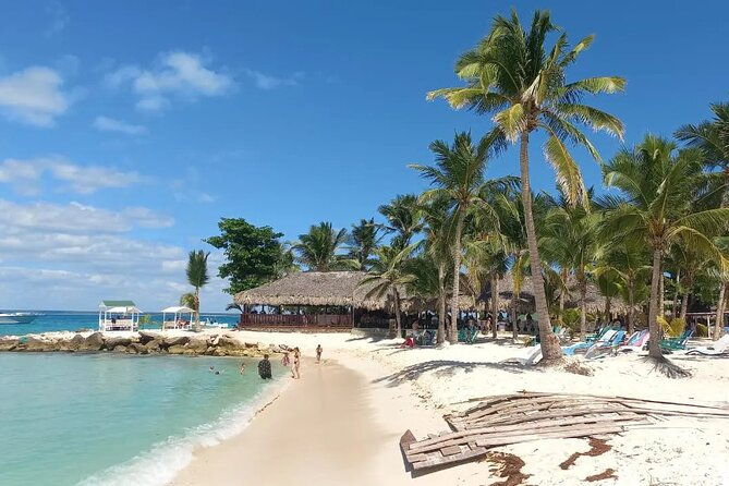 full-day-private-tour-of-bayahibe-cotubanama-and-saona-island