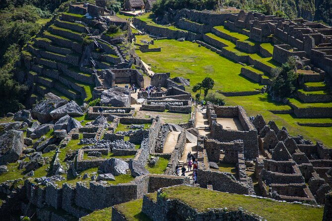 full-day-private-tour-of-machu-picchu