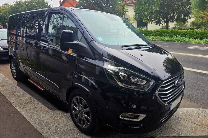 full-day-private-tour-of-paris-in-a-van-with-photoshoot-included-2