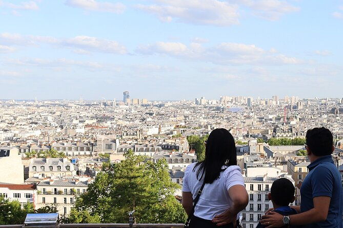 full-day-private-tour-of-paris-in-a-van-with-photoshoot-included-2