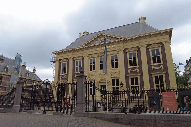 full-day-private-tour-of-the-hague-delft-and-rotterdam