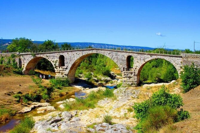 full-day-private-tour-sunday-market-in-the-luberon