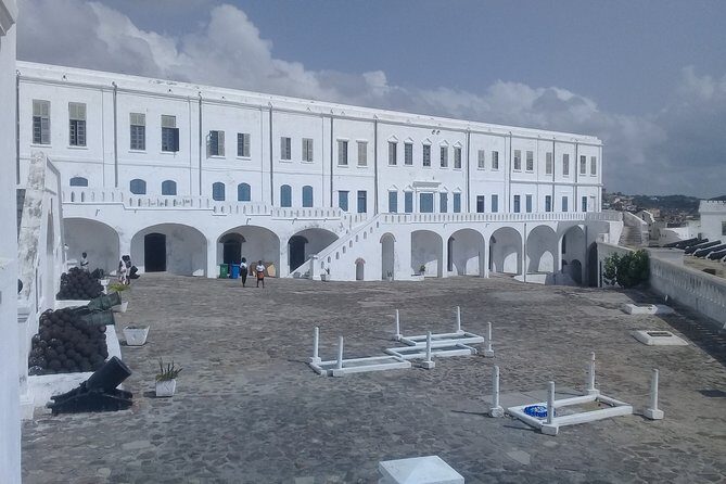 Full-Day Private Tour to Cape Coast and Elmina from Accra - Key Points