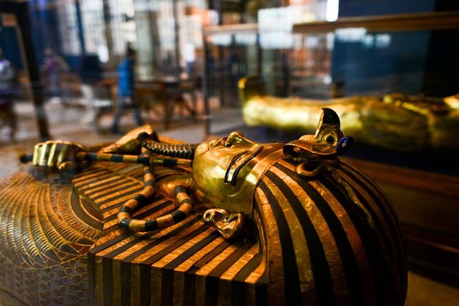 Full-Day Private Tour to Giza Pyramids and the Egyptian Museum - Who Should Book This Tour?