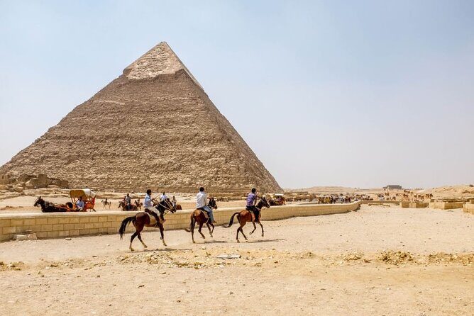 Full Day Private Tour to Giza Pyramids, Memphis, and Sakkara - Analyzing the Value  