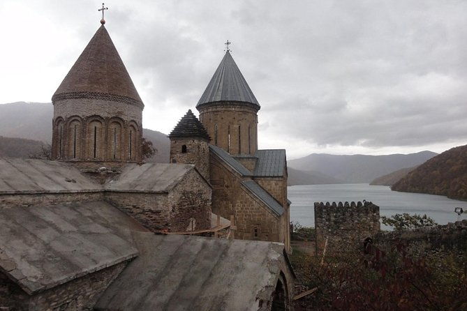 full-day-private-tour-to-kazbegi-from-tbilisi