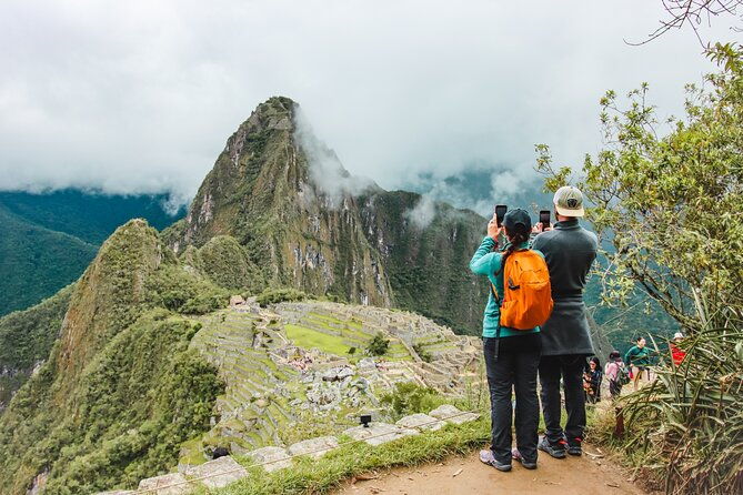 full-day-private-tour-to-machu-picchu-from-cusco-choose-train-options