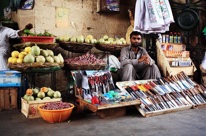 Full Day Private Tour to Mohatta Palace Zainab and Burns road - Authentic Insights from Reviews