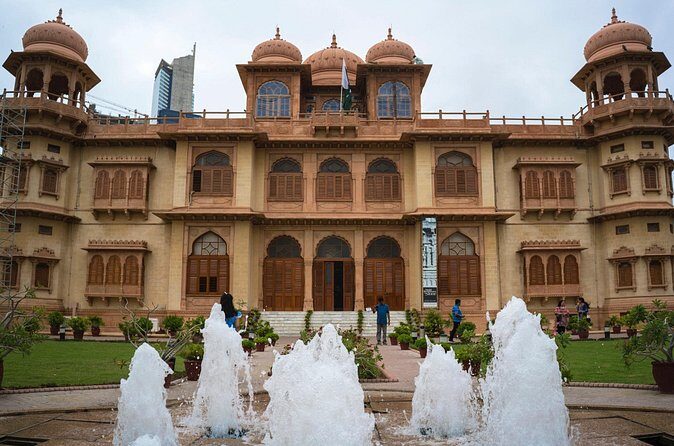 Full Day Private Tour to Mohatta Palace Zainab and Burns road - Who Is This Tour Best For?