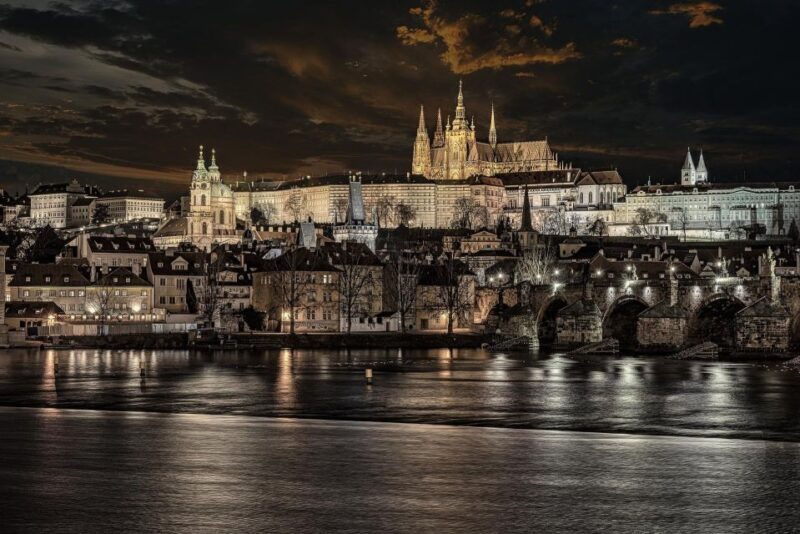 full-day-private-tour-to-prague-from-vienna-3