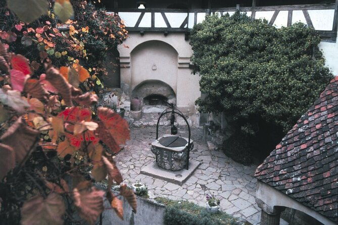 full-day-private-tour-to-sinaia-bran-and-brasov-from-bucharest