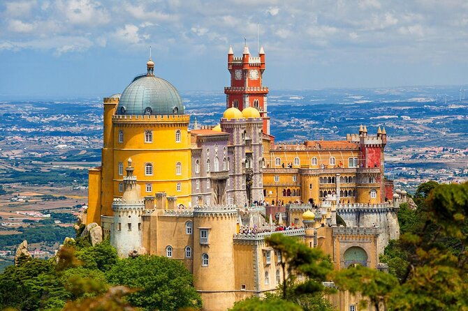 full-day-private-tour-to-sintra-and-cascais