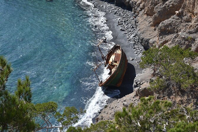 full-day-private-tour-to-the-most-isolated-monastery-of-crete
