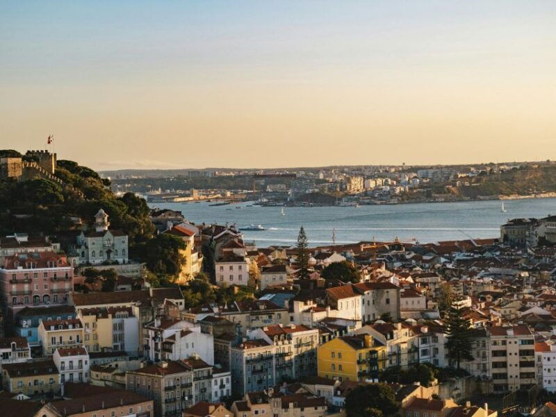 full-day-private-tuk-tuk-city-tour-in-lisbon