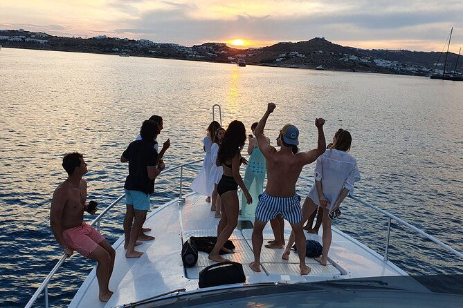 full-day-private-yacht-cruise-in-mykonos-on-a-ferretti-altura-52s