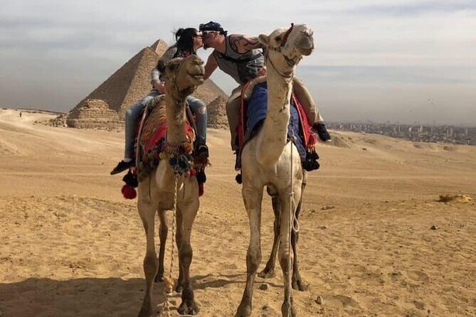 Full Day Pyramid of Giza , Sphinx, Saqqara, Memphis with Lunch - FAQs