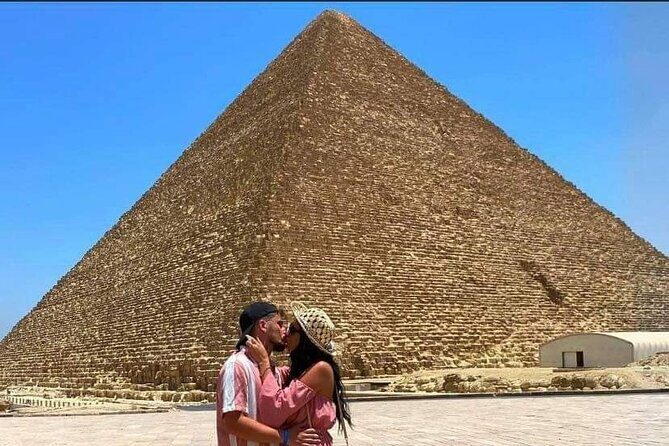 Full-Day Pyramids of Giza Tour from Hurghada - Key Points