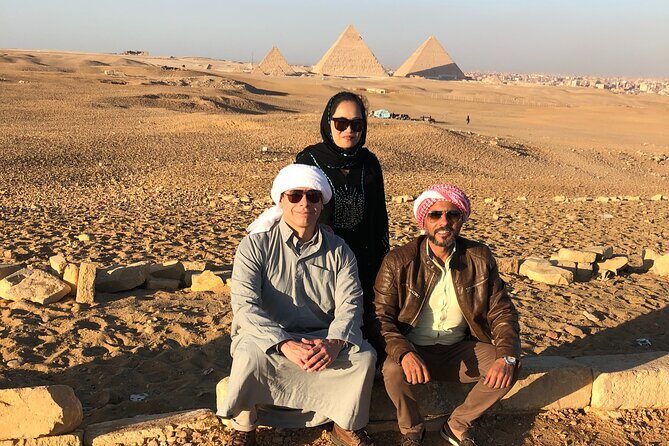 Full day Pyramids,Sphinx, Memphis, Sakkara , Lunch - The Itinerary in Detail