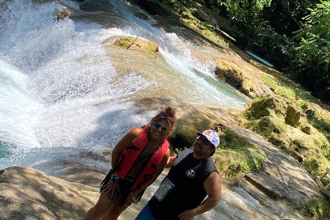 full-day-rafting-horse-back-riding-and-blue-hole-in-jamaica