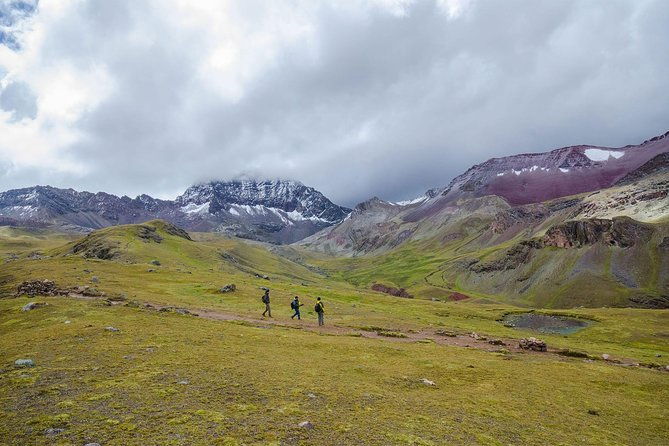 full-day-rainbow-mountain-red-valley-small-group-trek-from-cusco