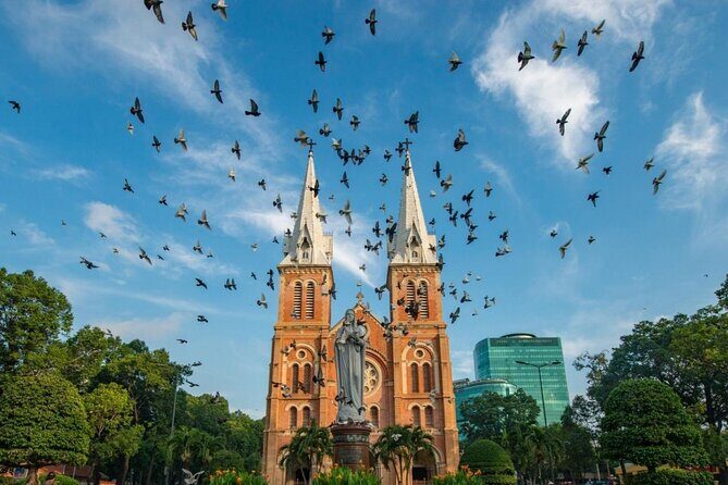 Full Day Sai Gon City Tour Vietnam Charming - Exploring Ho Chi Minh City with the Full Day Sai Gon City Tour Vietnam Charming