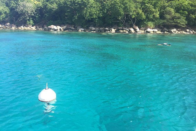 full-day-sailing-and-snorkeling-excursion-to-les-saintes