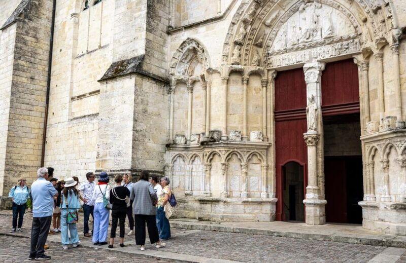 full-day-saint-emilion-village-undergrounds-and-chateaux-2