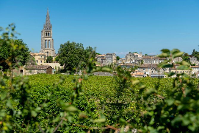 full-day-saint-emilion-village-undergrounds-and-chateaux