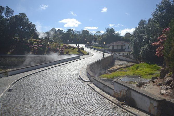 full-day-sao-miguel-island-sete-cidades-lagoa-do-fogo-and-furnas