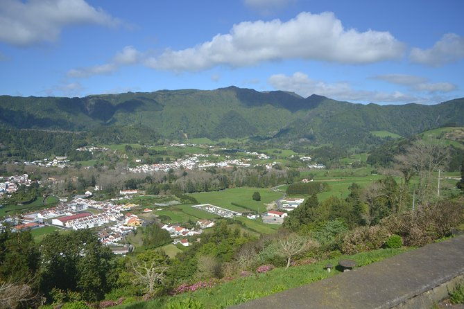 full-day-sao-miguel-island-sete-cidades-lagoa-do-fogo-and-furnas