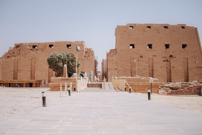 Full Day Secrets in Luxor East & West with guide , Car & lunch - Key Points