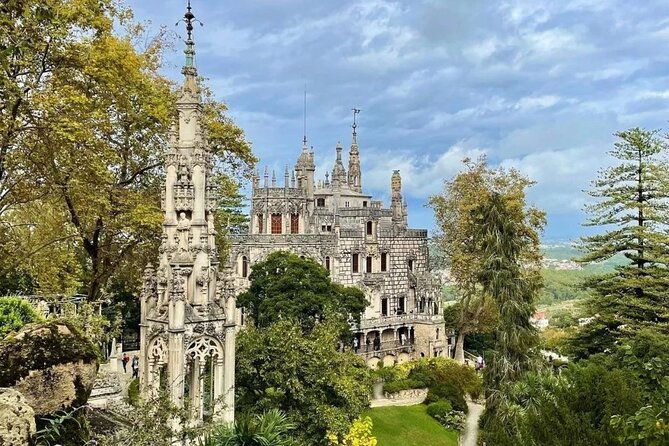 full-day-self-guided-private-luxury-tour-in-sintra